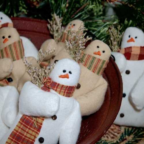 5" Handmade Cream Snowman Christmas Tree Decor - The Homespun Loft