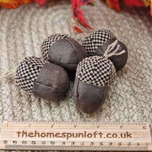 Set of 4 Primitive Autumn Acorn Bowl Fillers - The Homespun Loft