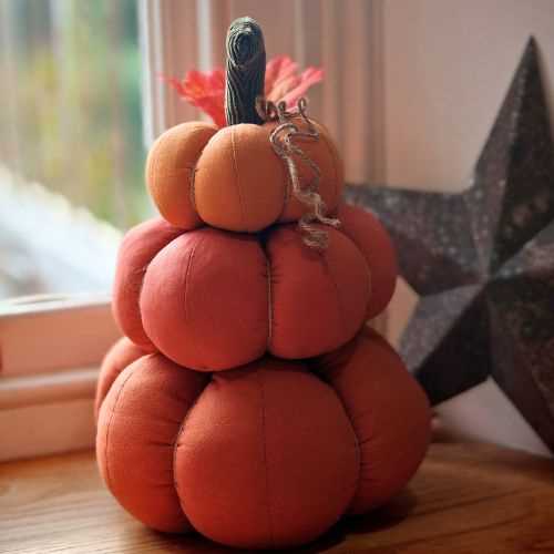 12" Primitive Autumn Pumpkin Stack Halloween Decor - The Homespun Loft