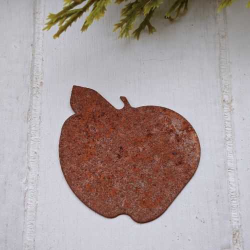 3.75cm Rusty Tin Primitive Apple Shape - The Homespun Loft